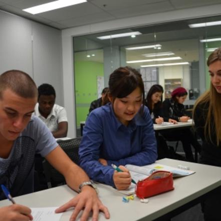 Diploma of Leadership & Management 
