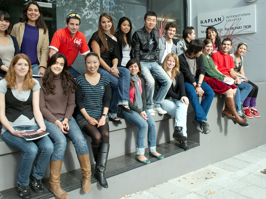 58b2e1d366__3. Kaplan photo of student class Perth campus.jpg