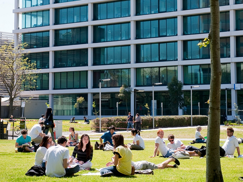 5a27da550d__MonashCaulfieldCampus5.jpg